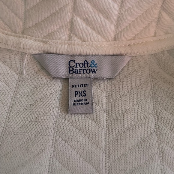 NWT Womens Petite Croft & Barrow Cream Zip Up - Picture 4 of 5